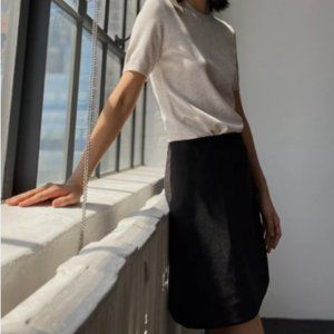 ARITZIA Babaton modern mini skirt - black - size 12 - new without tag